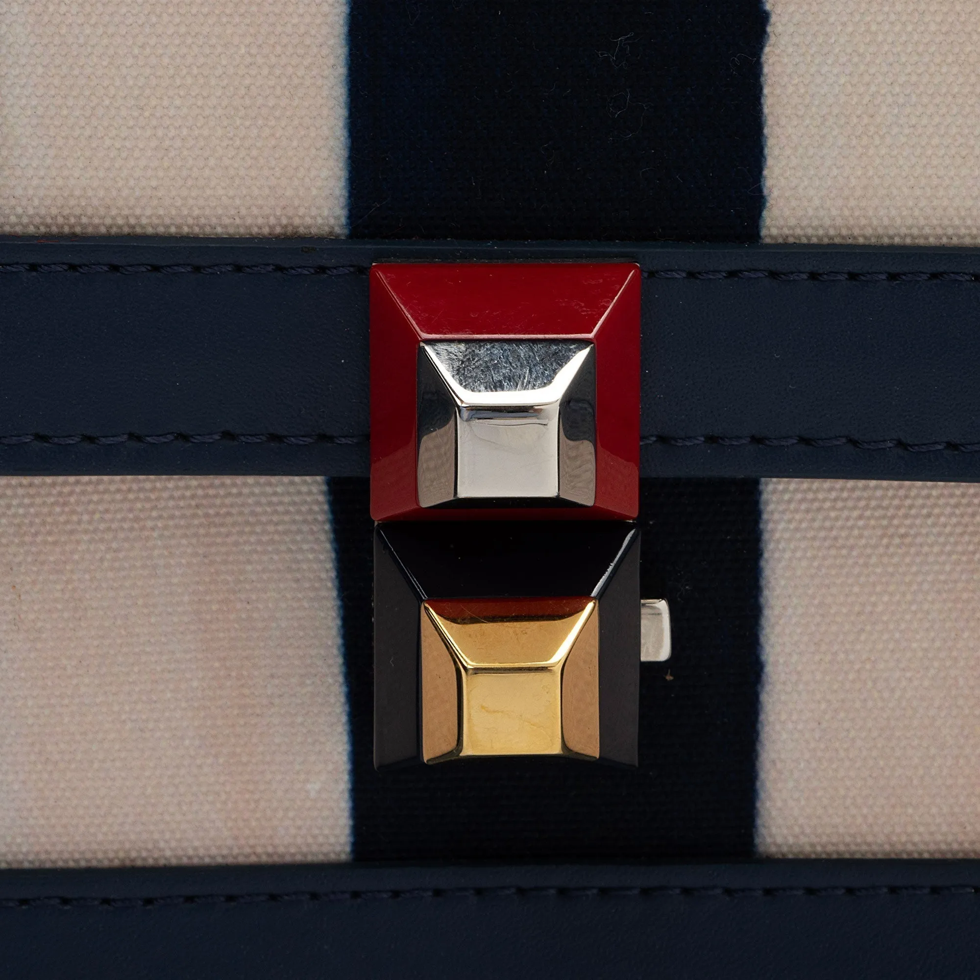 Fendi Calfskin Striped Canvas Kan I Small Shoulder Bag (SHF-yQIdt1)